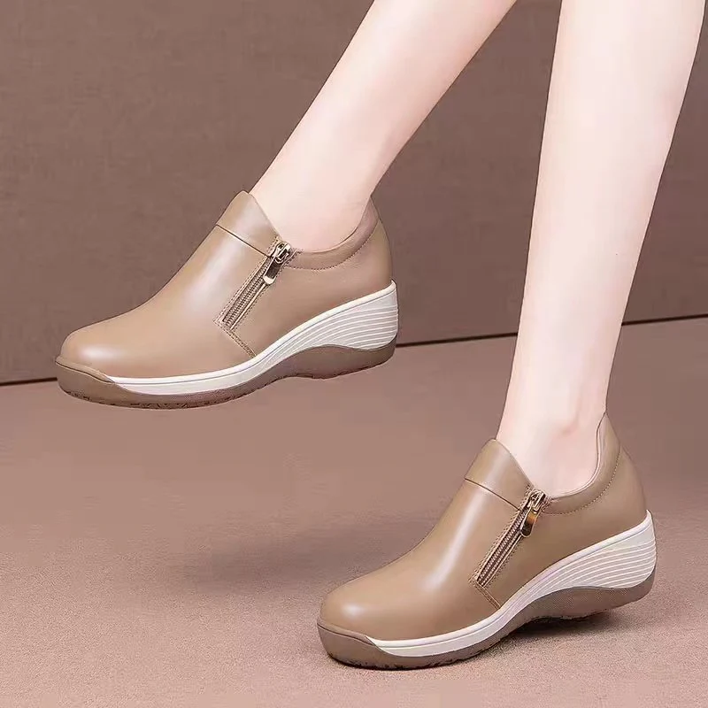 Damen Komfortable Slip-On Schuhe mit modischem Reißverschluss und gedämpfter Sohle Heidi Mode - Image 6
