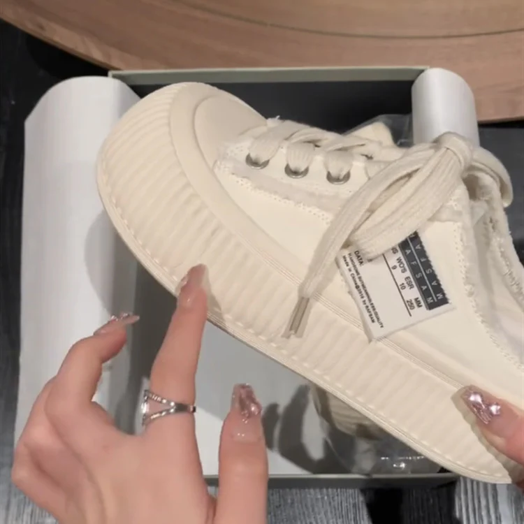 Damen Komfortable Slip-On Sneaker mit modischem Design und stabiler Sohle Heidi Mode - Image 5