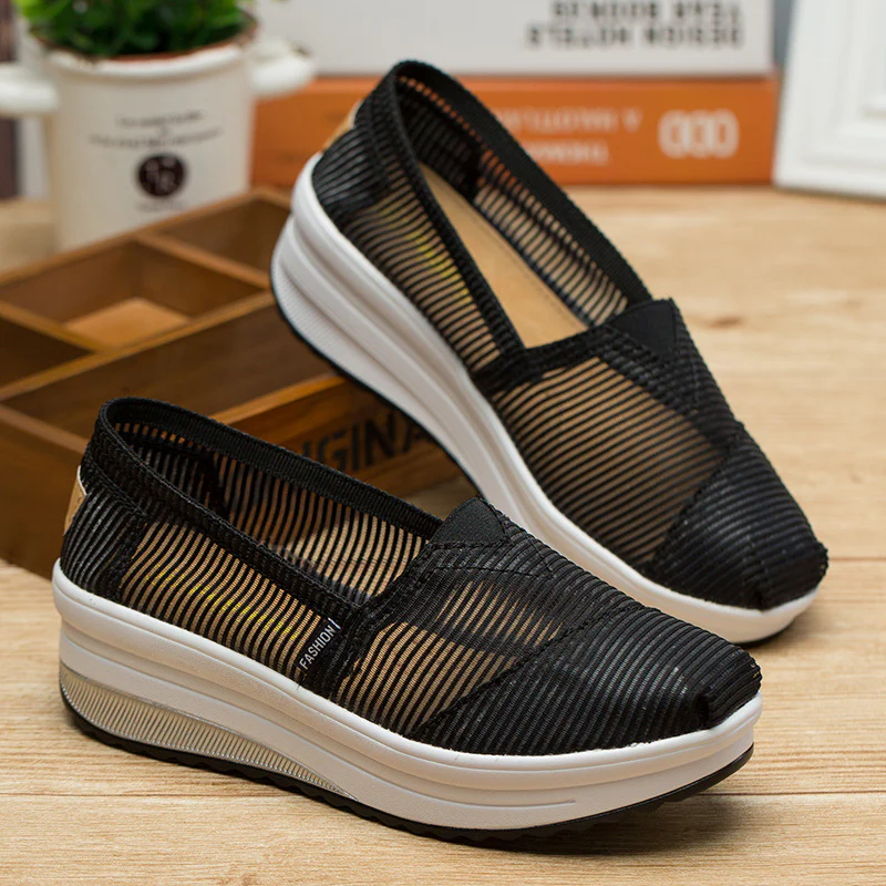 Damen Komfortable Slip-On Sneakers mit atmungsaktiver Oberflächenstruktur Heidi Mode - Image 2
