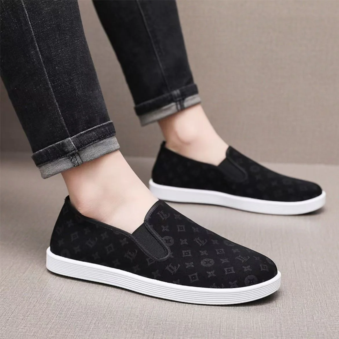 Damen Komfortable Slip-On Sneakers mit schickem Muster Heidi Mode - Image 2