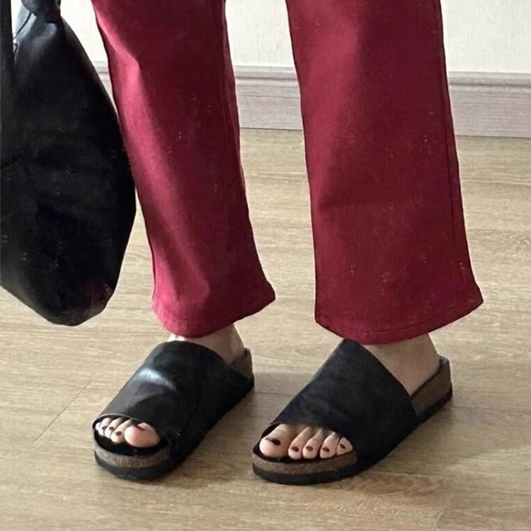 Damen Komfortable Slipper mit geschmeidiger Lederoberfläche und ergonomischem Fußbett Heidi Mode - Image 3