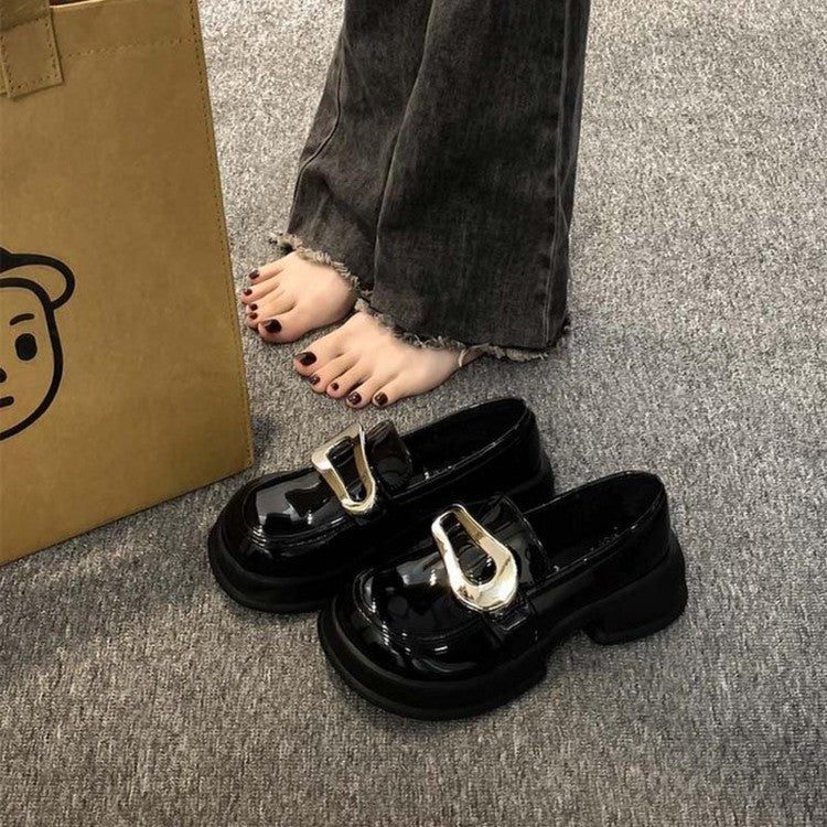 Damen Komfortable Slipper mit glänzender Schnallenverzierung Heidi Mode - Image 2