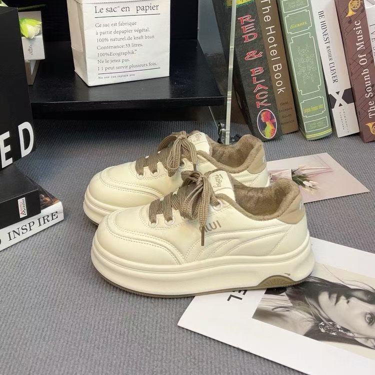 Damen Komfortable Sneaker mit dämpfender Sohle und weichem Innenfutter Heidi Mode - Image 4