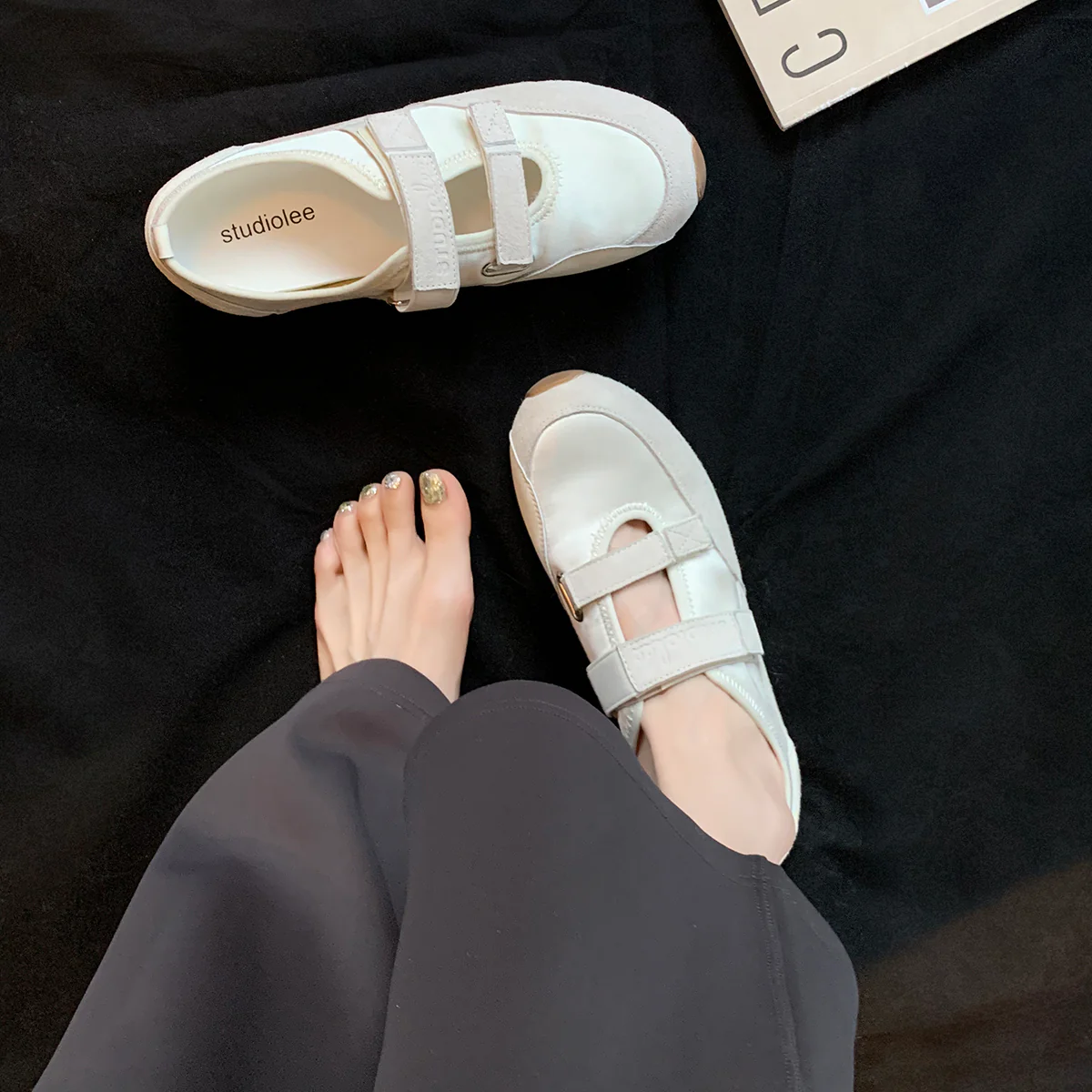 Damen Komfortable Sneaker mit verstellbaren Klettverschlüssen Heidi Mode - Image 3