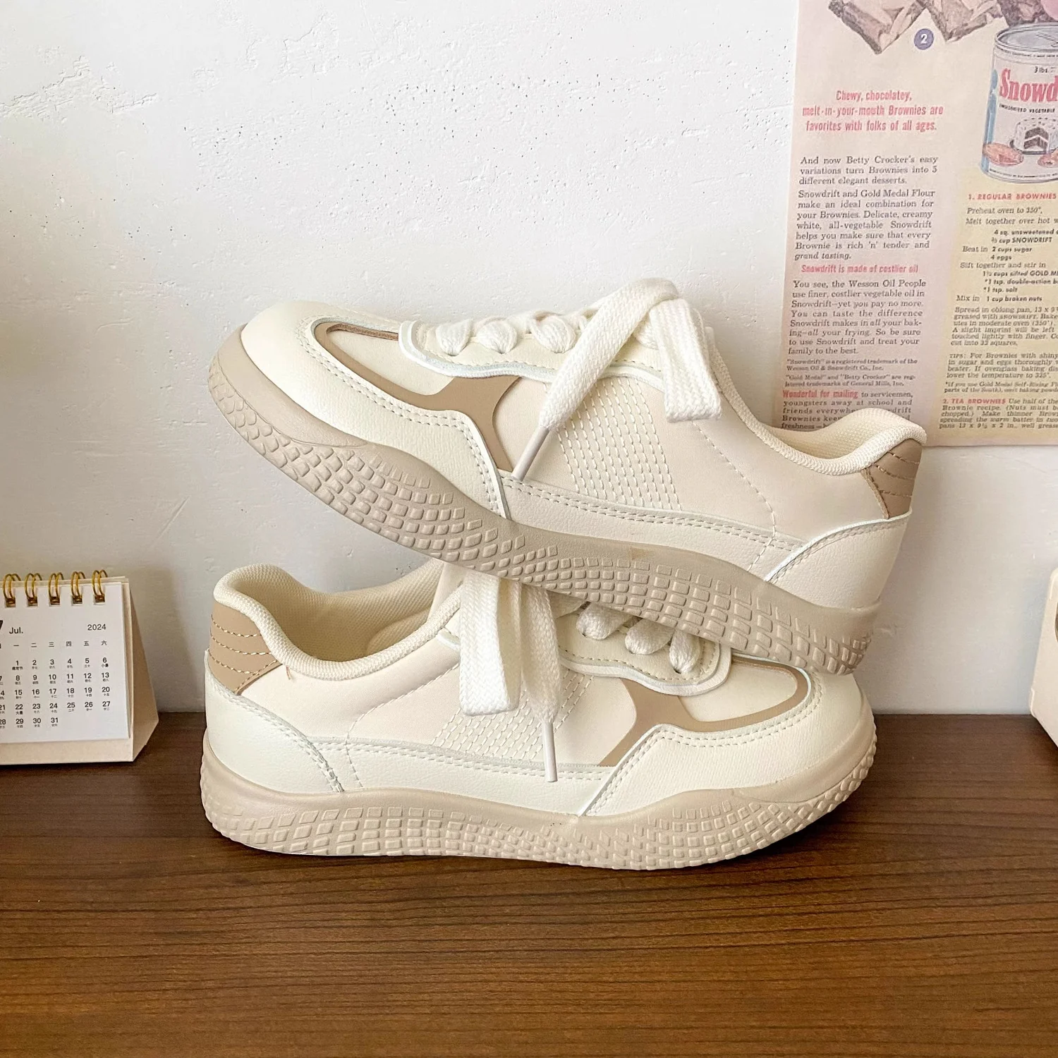 Damen Komfortable Sneakers mit atmungsaktiver Mesh-Oberfläche und rutschfester Sohle Heidi Mode - Image 7