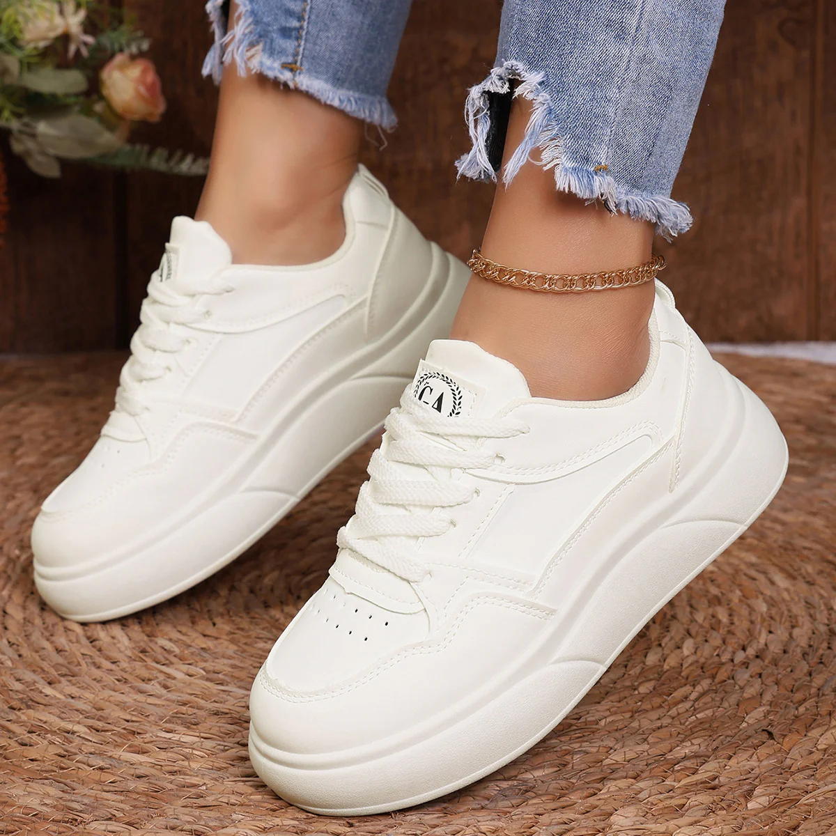 Damen Komfortable Sneakers mit dicker Laufsohle und modischem Design Heidi Mode - Image 2