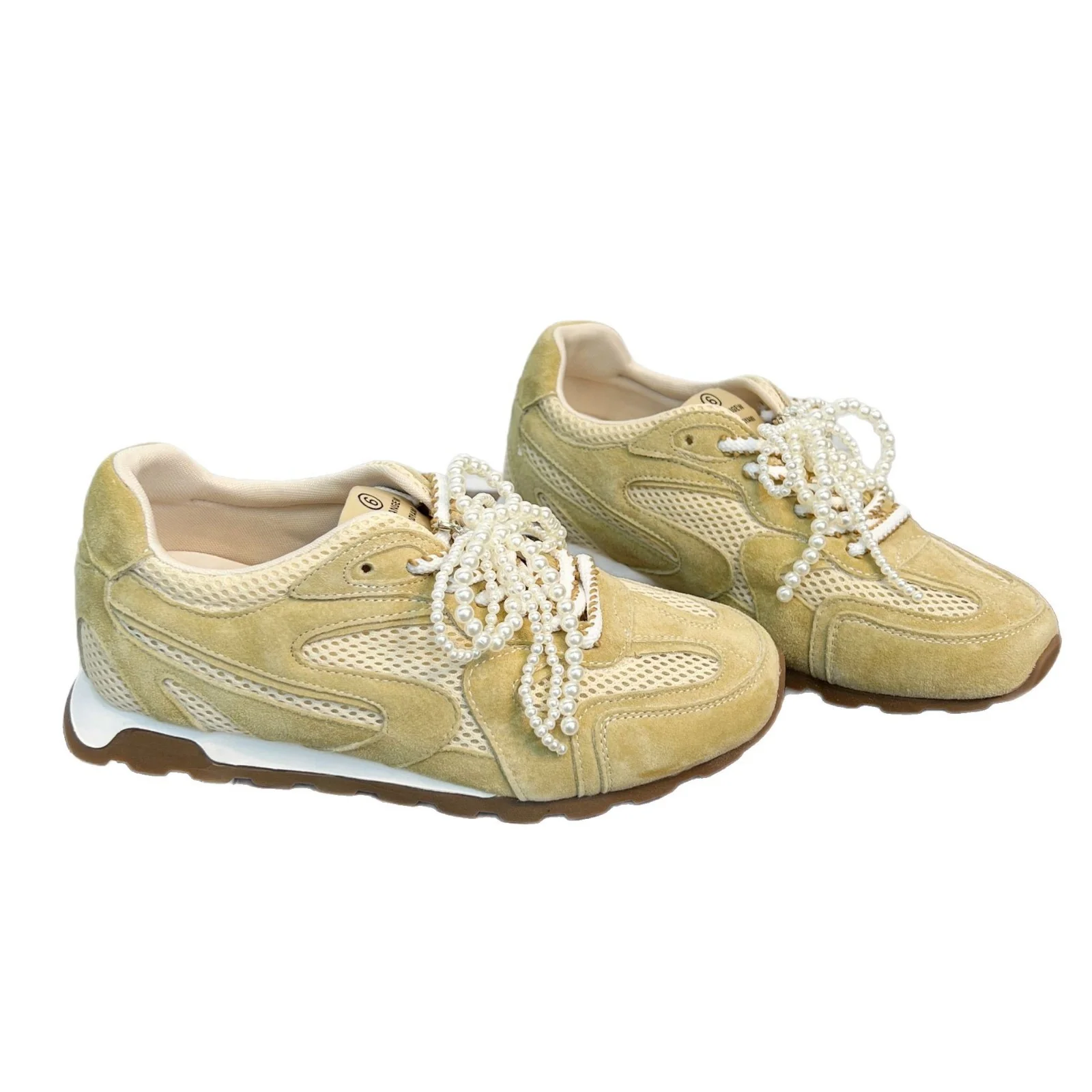 Damen Komfortable Sneakers mit innovativer Mesh-Oberfläche und dekorativen Perlenapplikationen Heidi Mode - Image 5