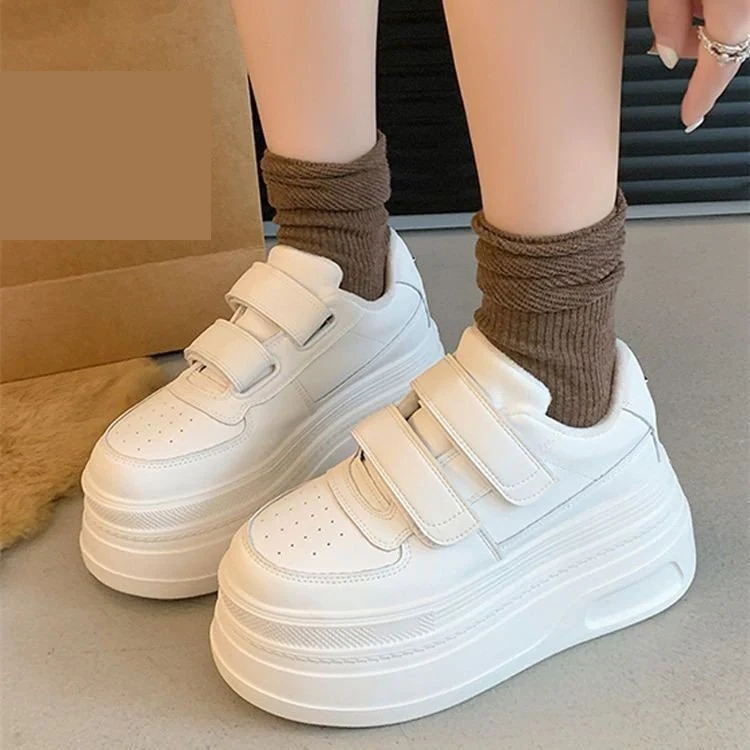Damen Komfortable Sneakers mit Klettverschluss und trendiger Plateau-Sohle Heidi Mode