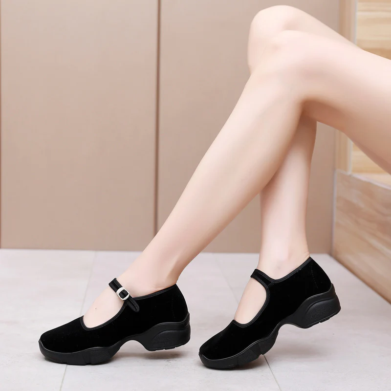 Damen Komfortable und elegante Mary Jane Schuhe mit stylishen Details Heidi Mode - Image 7