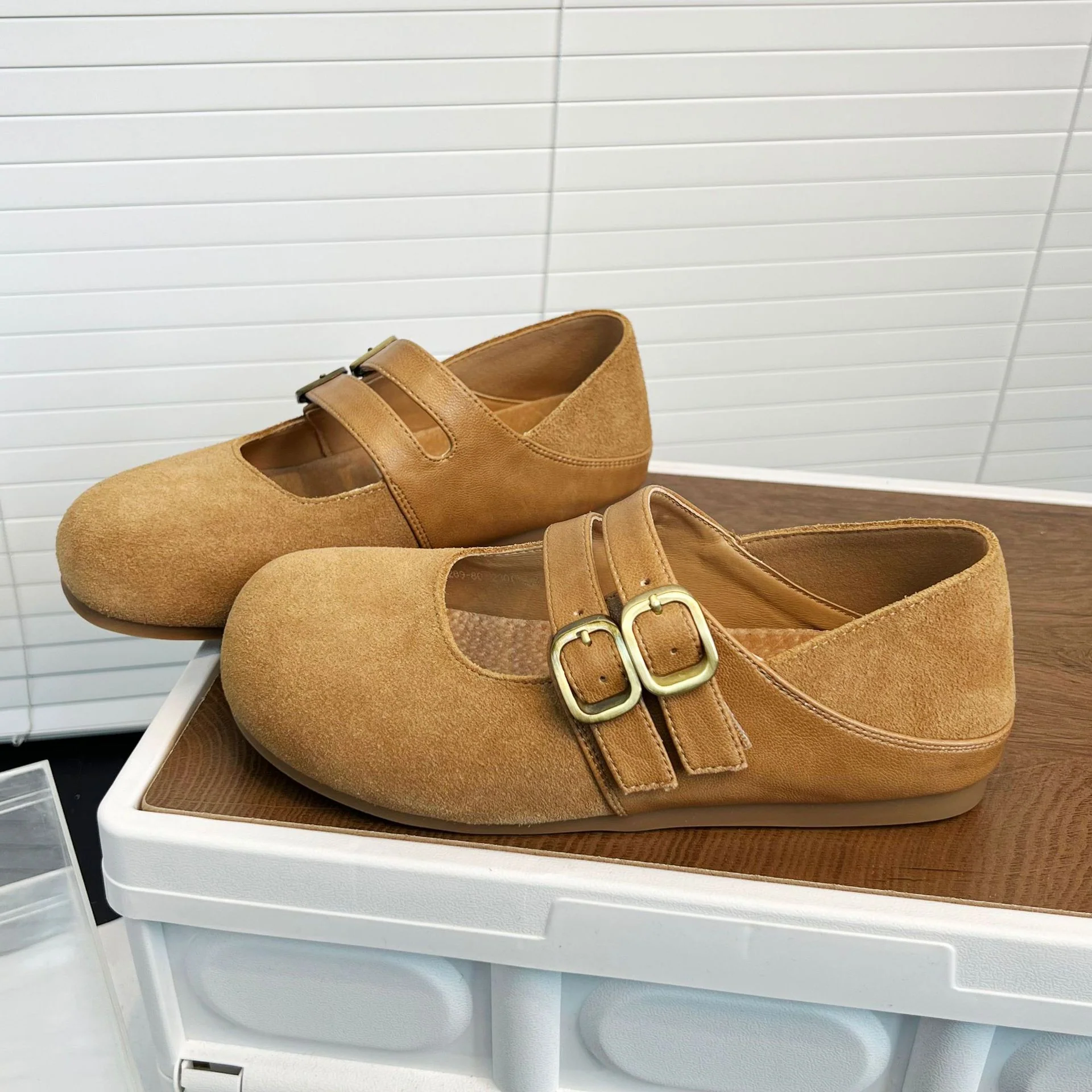Damen Komfortable und stilvolle Ballerinas mit dekorativen Schnallen Heidi Mode - Image 2