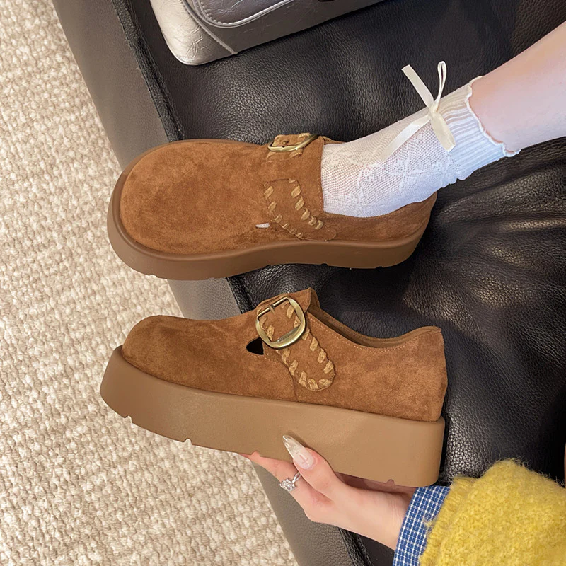 Damen Kuchenschuhe mit modischem Schnallen-Design und komfortabler Plateausohle Heidi Mode - Image 3
