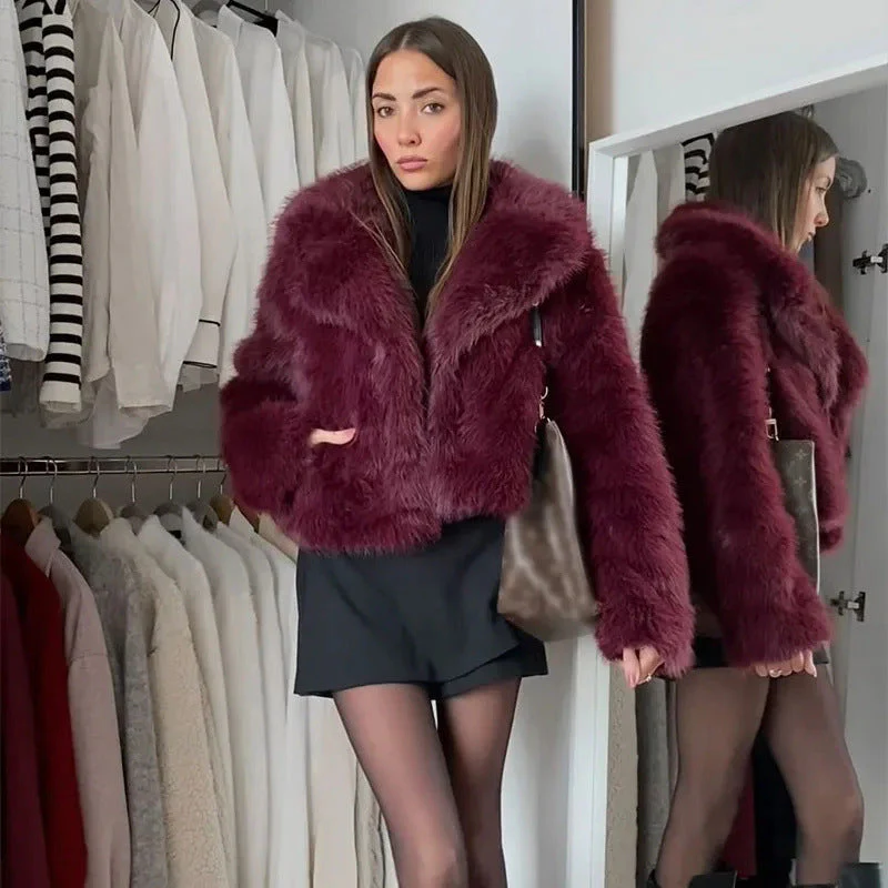 Damen Kunstpelzjacke mit Voluminösem Kragen und Elegantem Schnitt Heidi-Mode - Image 4