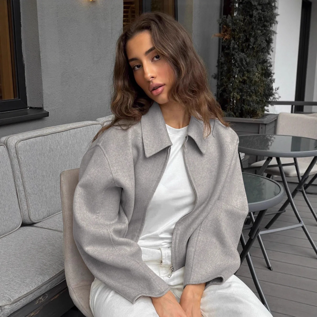 Damen Kurze Wolljacke im modernen Oversized-Stil Heidi-Mode - Image 4