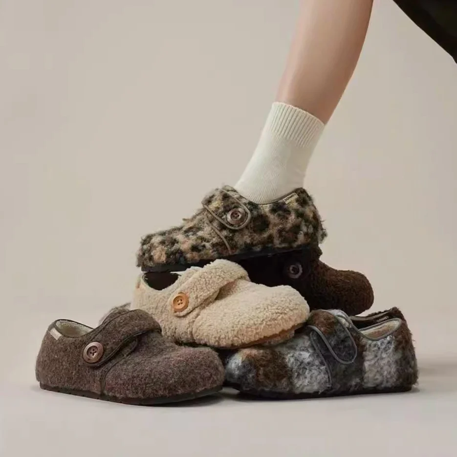 Damen Kuschelige Hausschuhe mit praktischer Schnallenverzierung Heidi Mode - Image 2