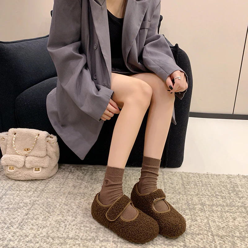 Damen Kuschelige Hausschuhe mit verstellbarem Riemen und weichem Innenfutter Heidi Mode - Image 7
