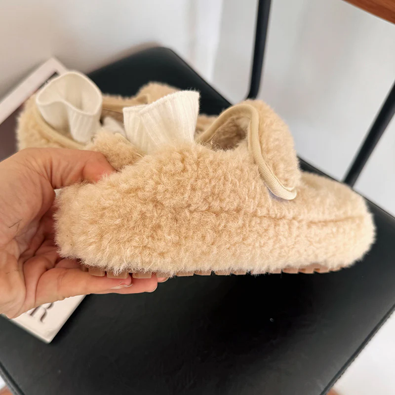 Damen Kuschelige Hausschuhe mit verstellbarem Riemen und weichem Innenfutter Heidi Mode