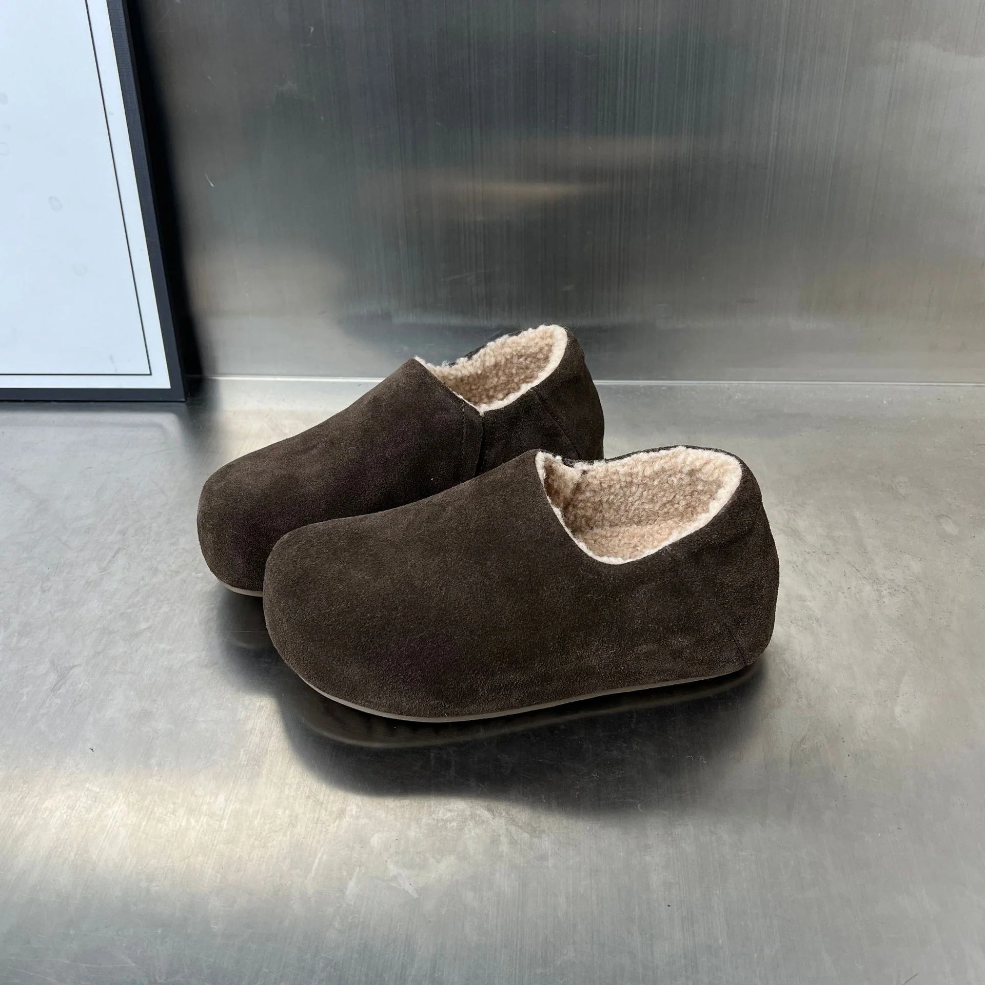 Damen Kuschelige Hausschuhe mit weichem Fleecefutter und rutschfester Sohle Heidi Mode - Image 7