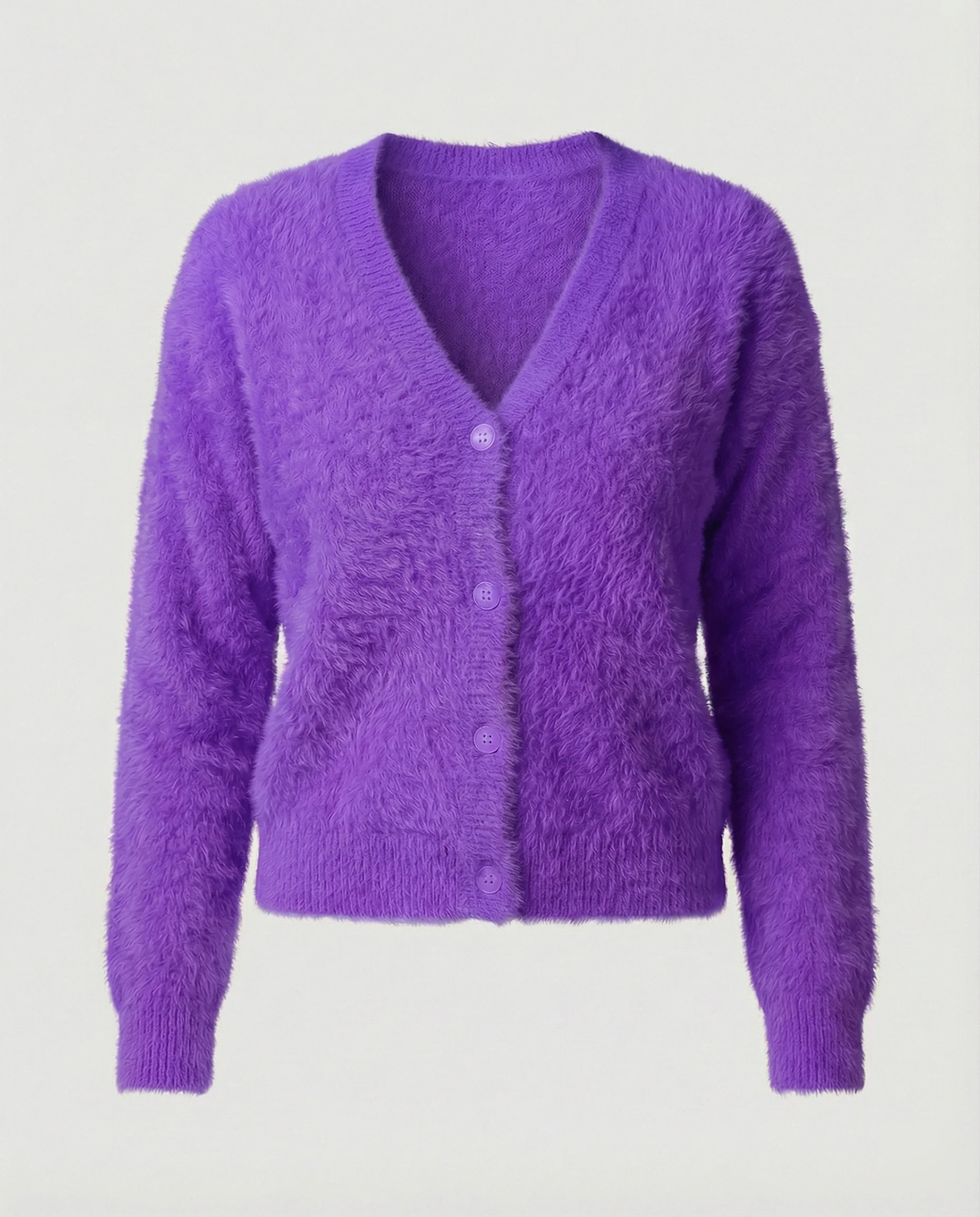 Strickjacke Damen kuschelig mit V-Ausschnitt und Knopfdetails - Image 7