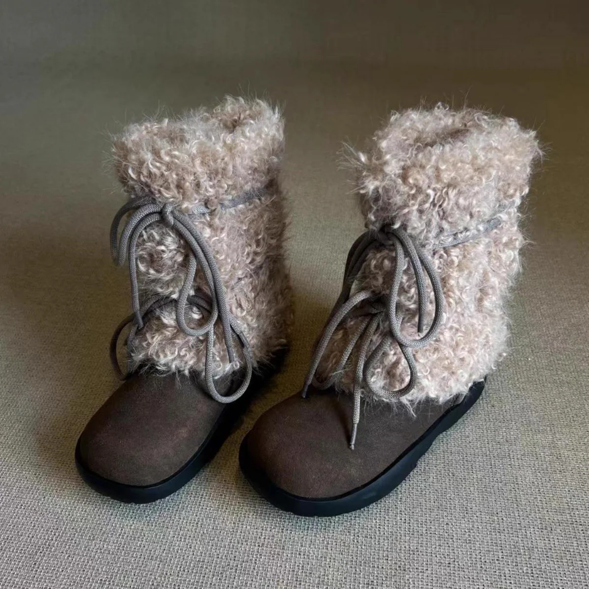 Damen Kuschelige Winterboots mit weichem Kunstfellkragen und rutschfester Sohle Heidi Mode - Image 3
