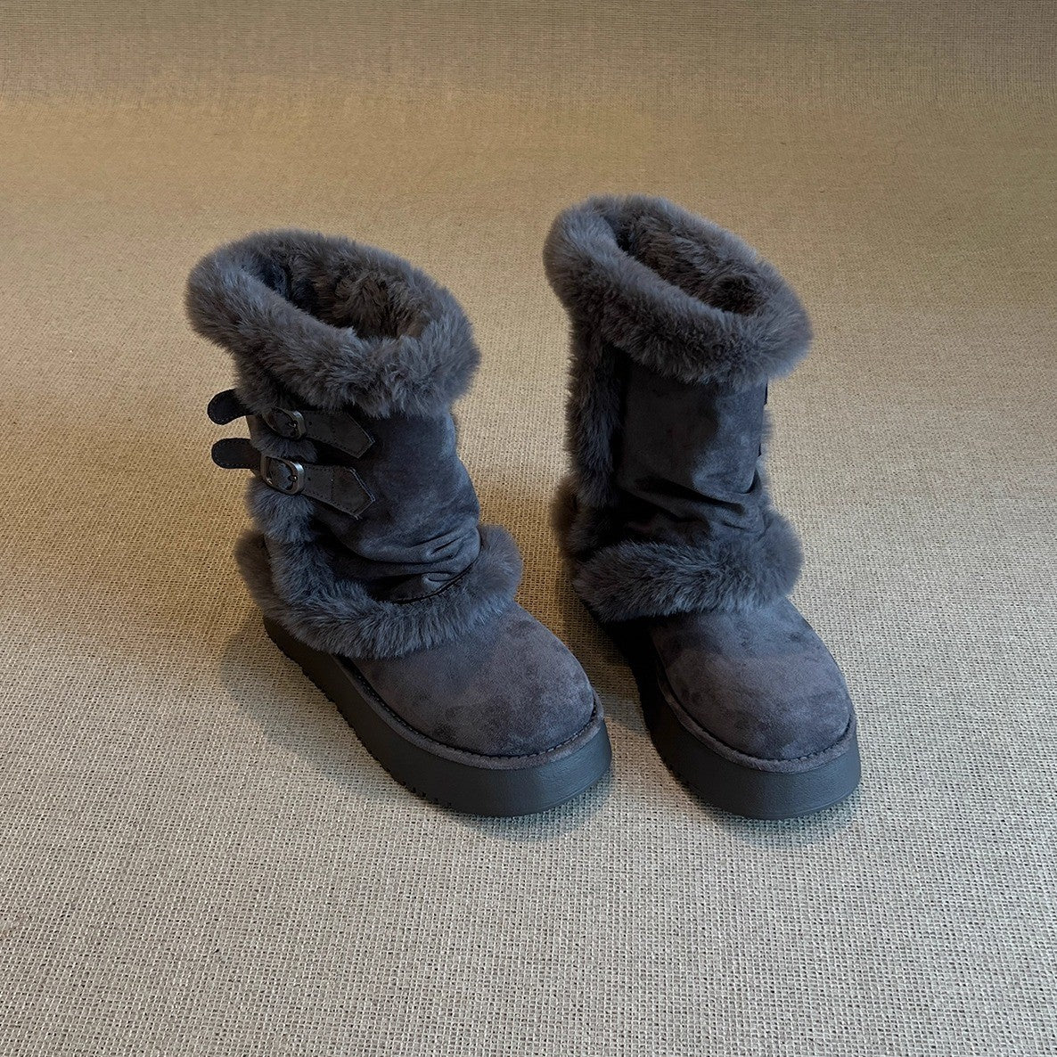 Damen kuschelige Winterstiefel mit modischer Fellverzierung Heidi Mode - Image 2