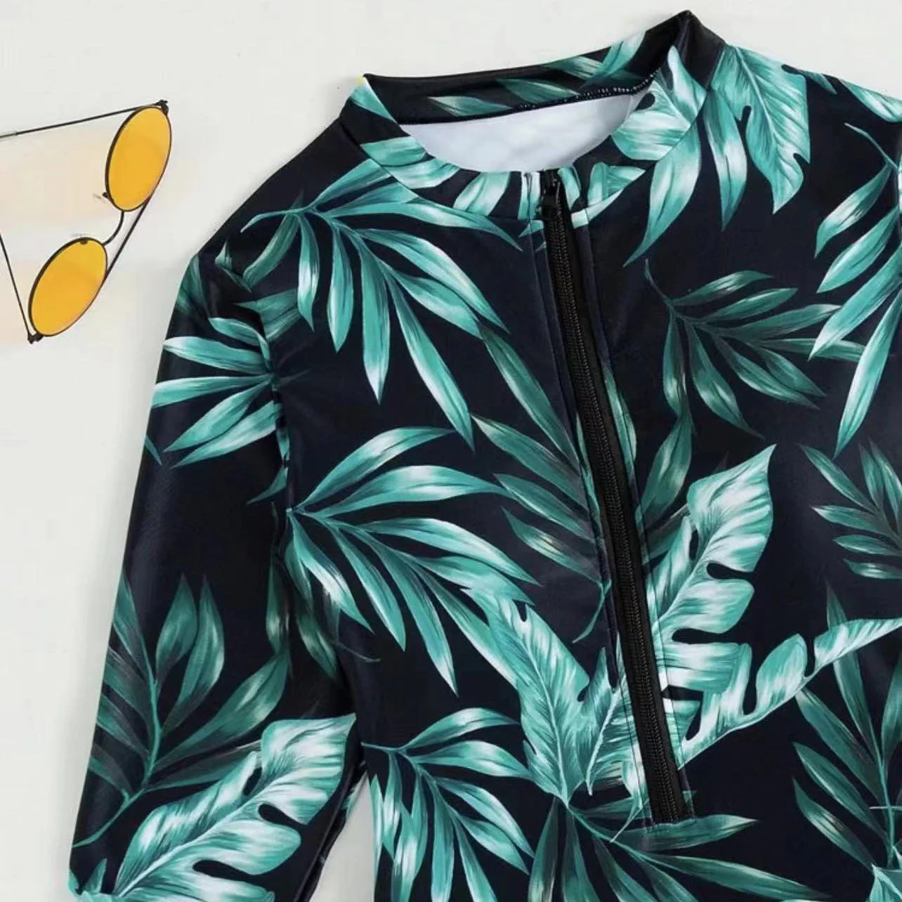 Damen Langarm-Badeanzug mit Floralprint und Hochabschließendem Zip Heidi-Mode - Image 4