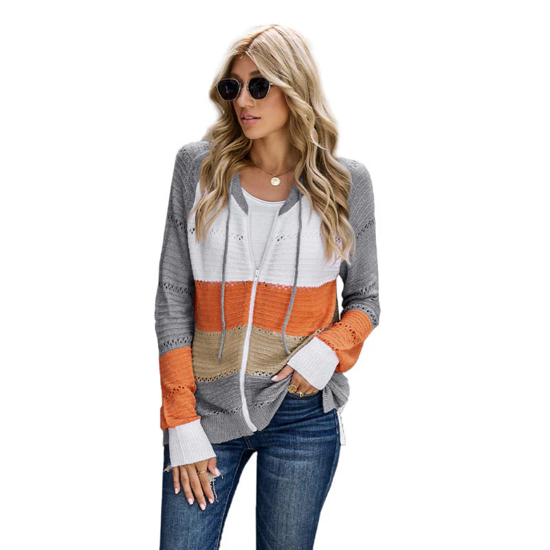 Damen Lässige Strickjacke mit Kapuze und Dekorativem Lochmuster Heidi-Mode - Image 14