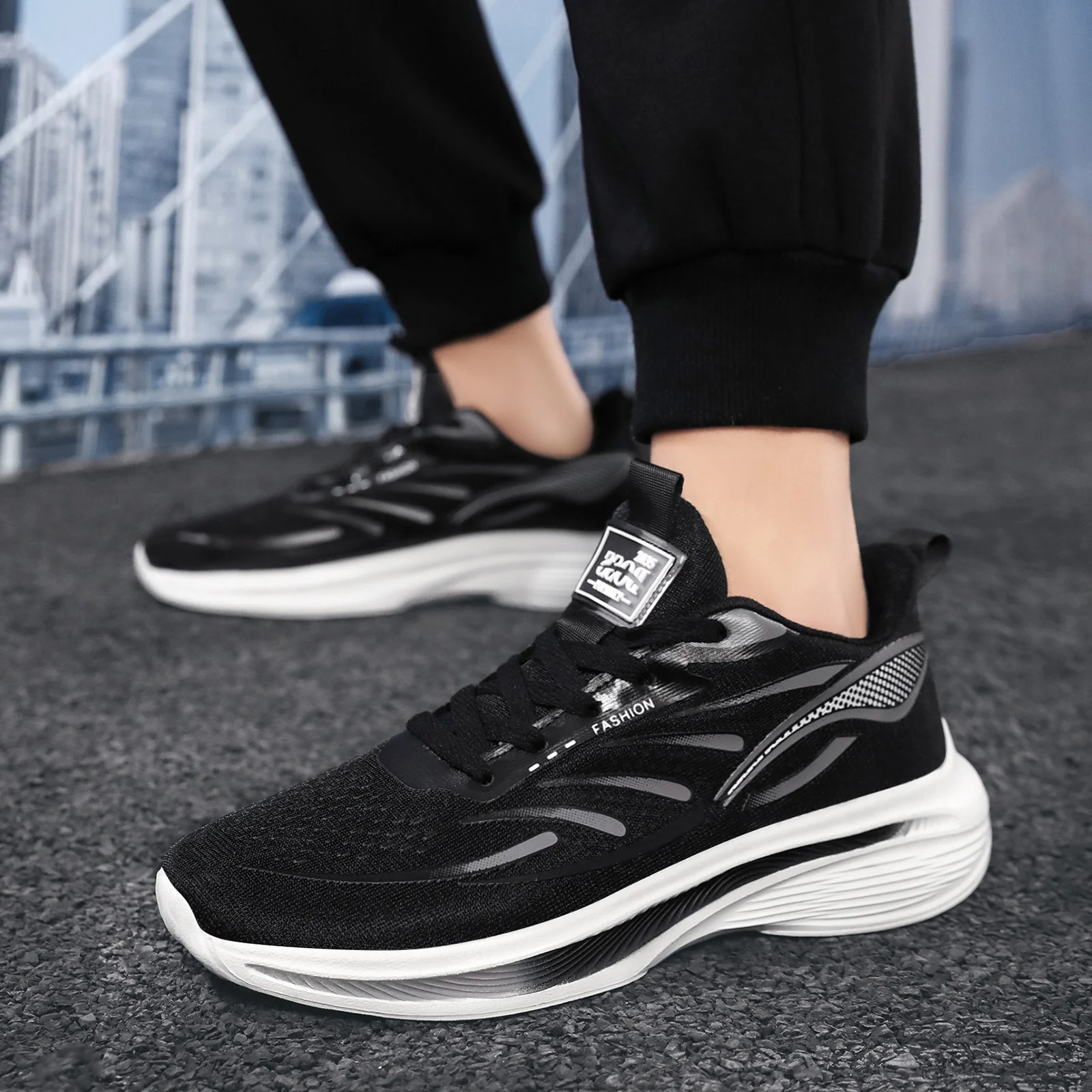 Damen Lauf-Sneaker mit atmungsaktivem Obermaterial und dämpfendem Profil Heidi Mode - Image 4