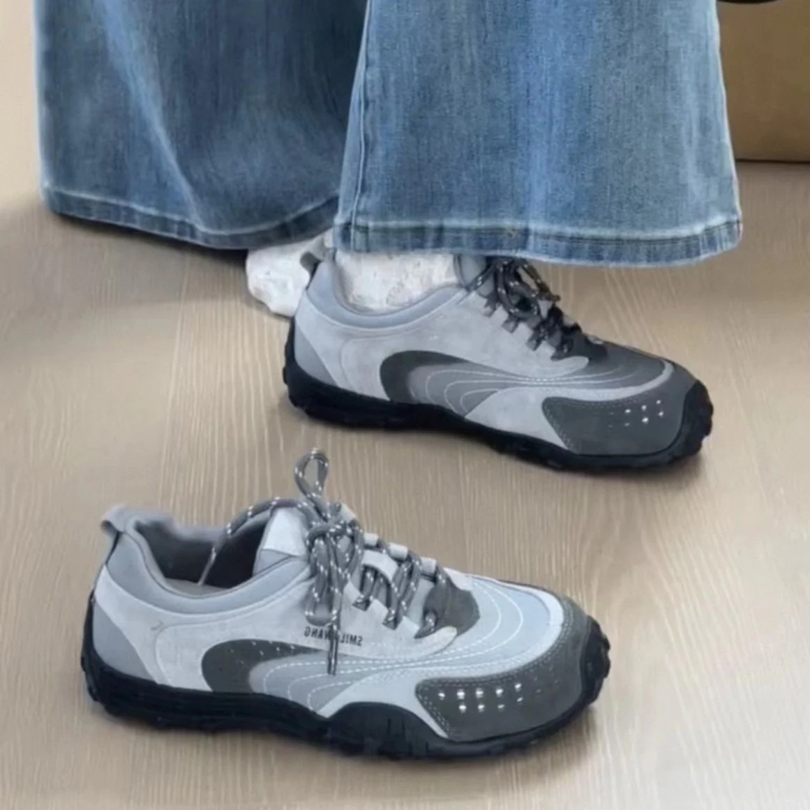 Damen Lauf- und Freizeitschuhe mit atmungsaktiver Mesh-Oberfläche und widerstandsfähiger Sohle Heidi Mode - Image 3