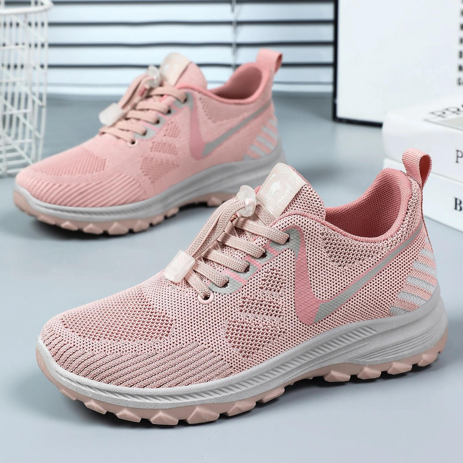 Damen Leichte Mesh-Laufschuhe mit flexibler Sohle Heidi Mode - Image 5