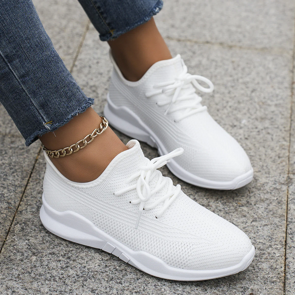 Damen Leichte Sneakers mit atmungsaktivem Obermaterial und elastischer Schnürung Heidi Mode