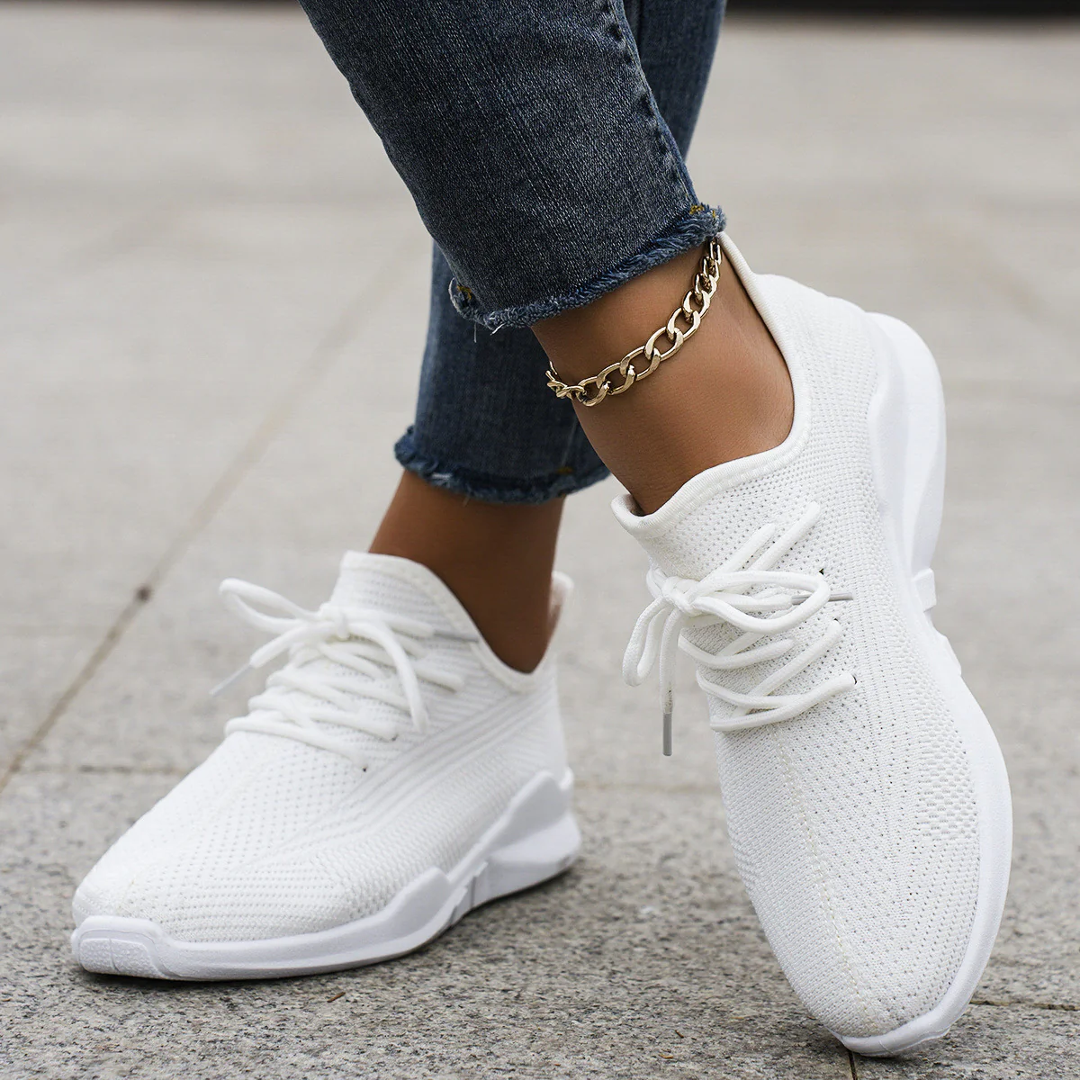 Damen Leichte Sneakers mit atmungsaktivem Obermaterial und elastischer Schnürung Heidi Mode - Image 2