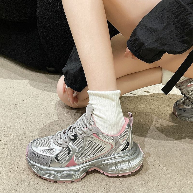 Damen Leichte Sport-Sneaker mit atmungsaktiven Mesh-Einsätzen und dämpfender Sohle Heidi Mode - Image 3