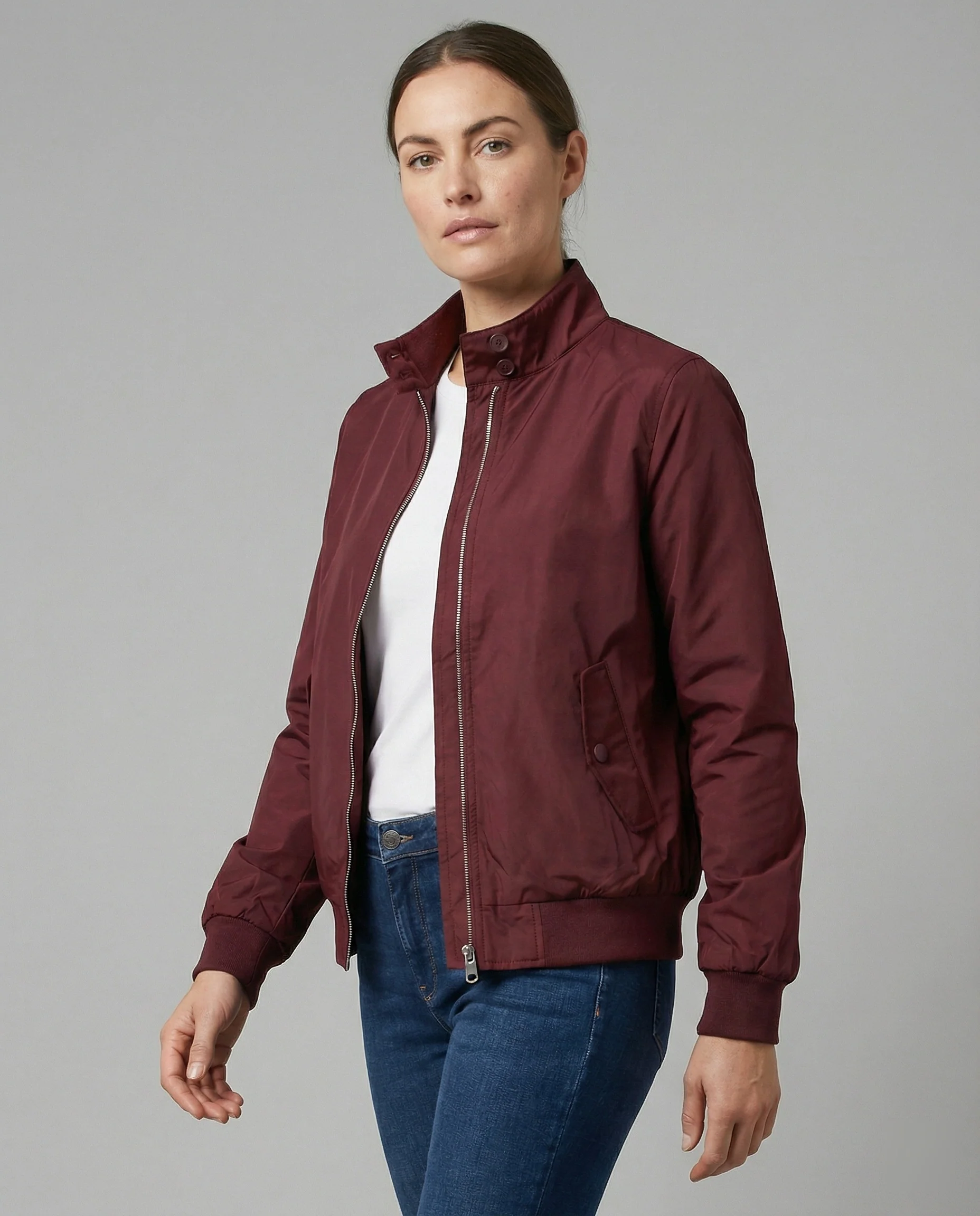 Damen leichte Stehkragen-Übergangsjacke mit Frontreißverschluss und Nahttaschen Heidi-Mode