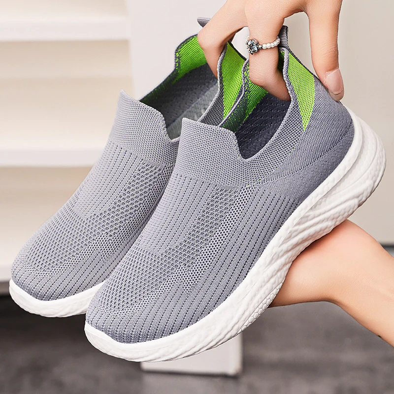 Damen Leichte und atmungsaktive Slip-On Sneakers mit flexibler Sohle Heidi Mode - Image 2
