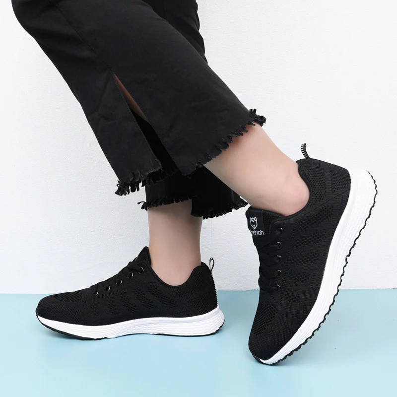 Damen Leichte und atmungsaktive Sport Sneakers mit flexibler Laufsohle Heidi Mode - Image 12