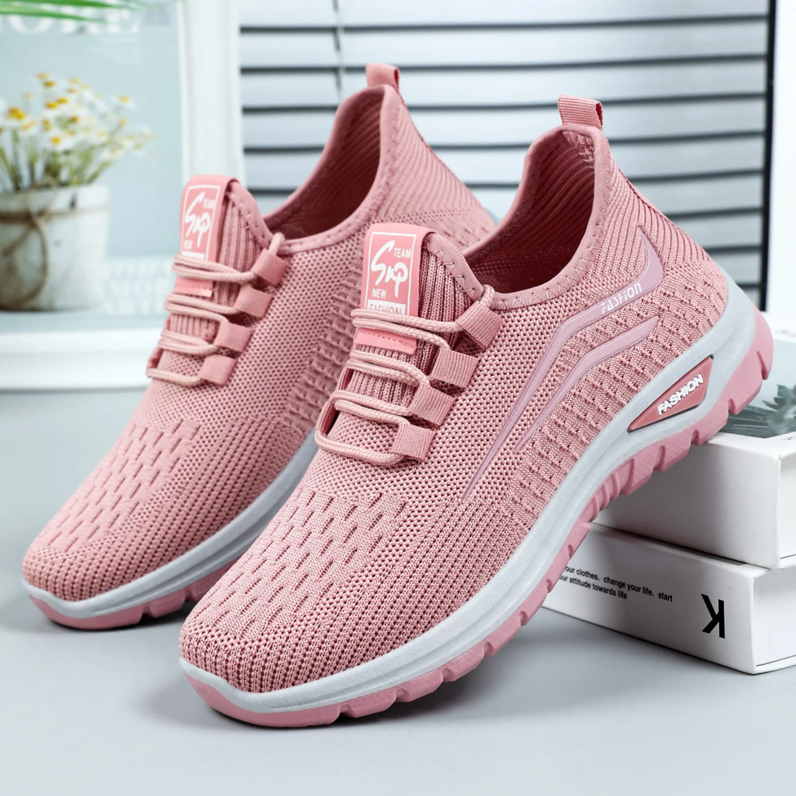 Damen leichtgewichtige Strick-Sneakers mit flexibler Sohle Heidi Mode - Image 3