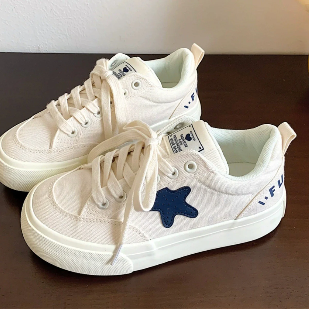 Damen Leinensneakers mit komfortabler Innensohle und modischem Design Heidi Mode - Image 2