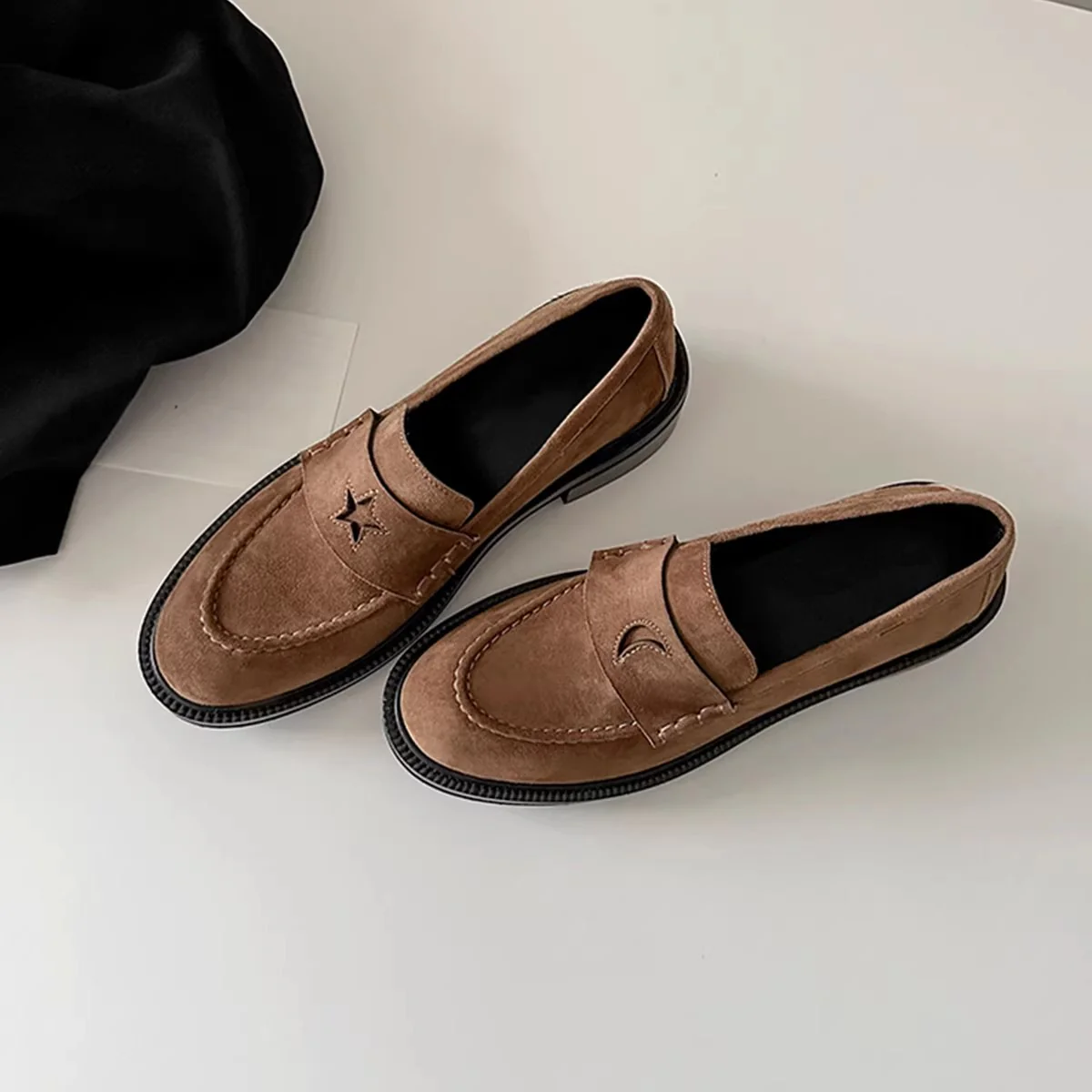 Damen Loafers aus hochwertigem Leder mit modischem Sternen-Detail und bequemer Sohle Heidi Mode - Image 4