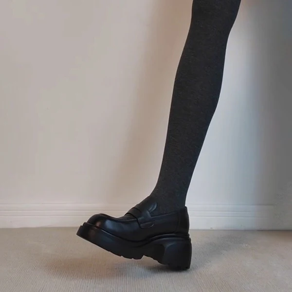 Damen Loafers mit robustem Blockabsatz und eleganter Riemchenverzierung Heidi Mode - Image 4