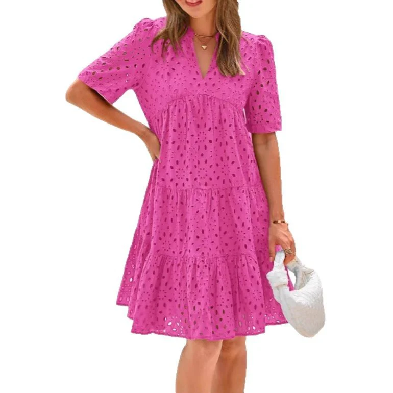 Damen luftiges Broderie Anglaise Kleid mit V-Ausschnitt und Rüschensaum Heidi-Mode - Image 9