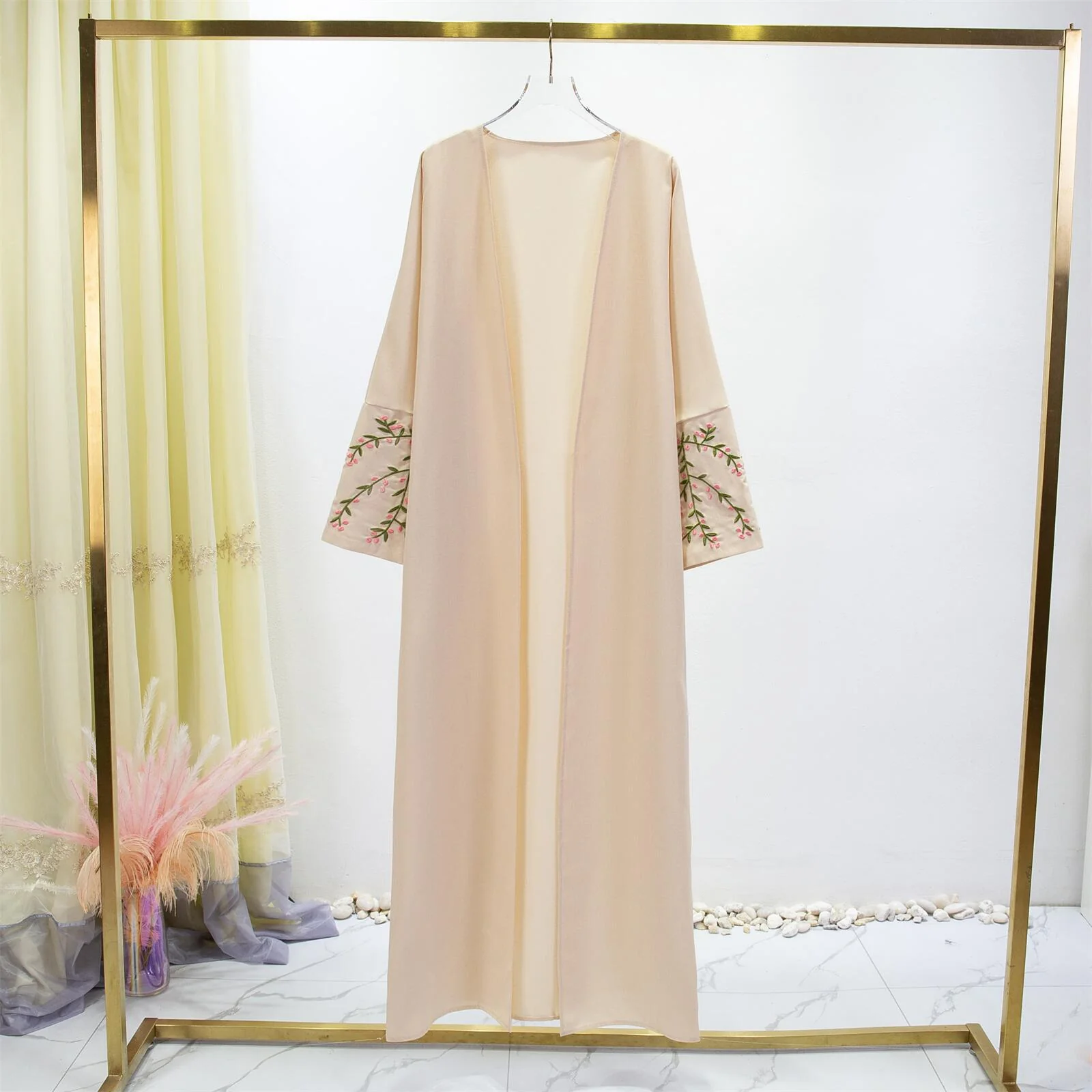Damen Luxus Kimono Mantel mit Feinen Stickdetails Heidi-Mode - Image 2