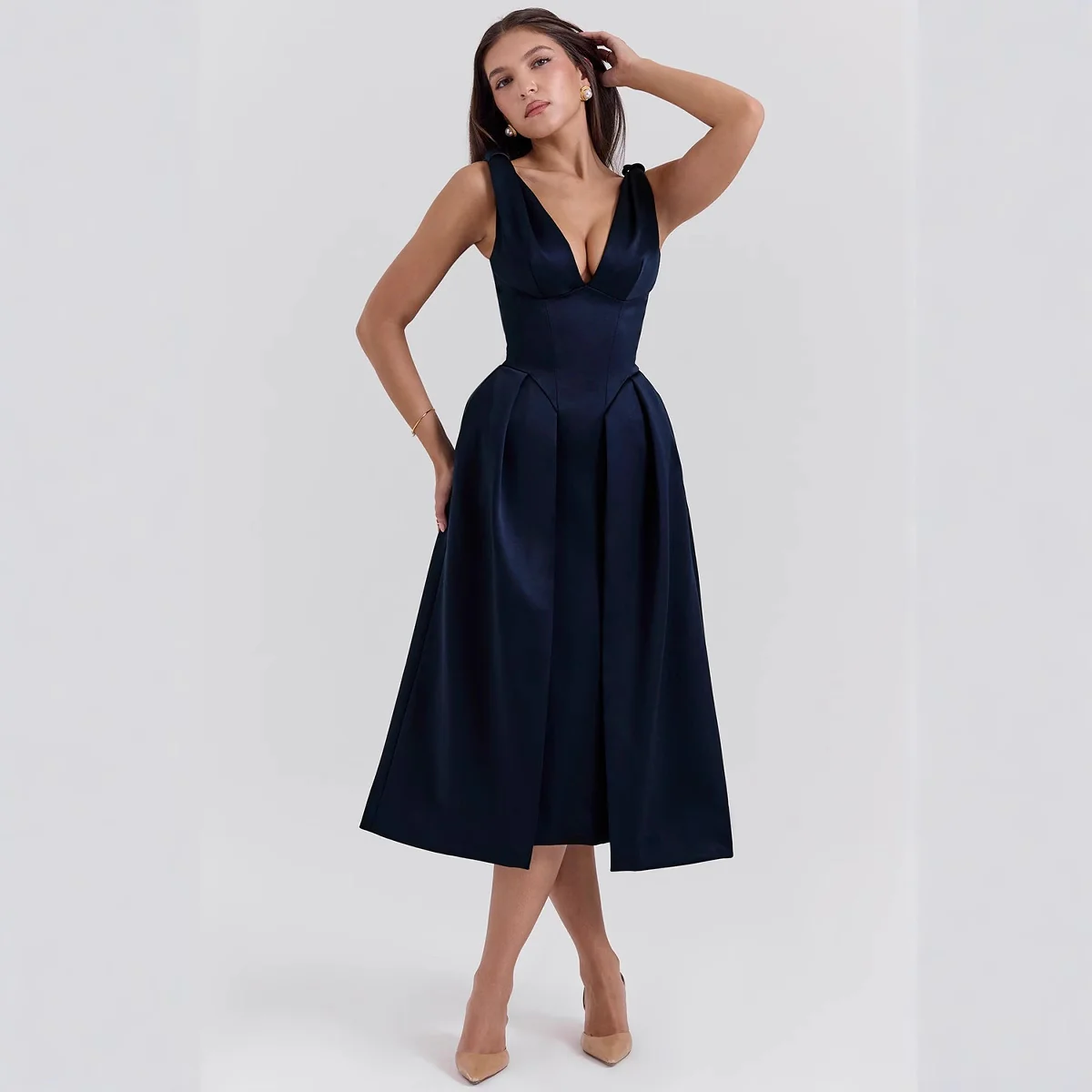 Damen Maxikleid mit elegantem V-Ausschnitt und strukturiertem Rock Heidi-Mode - Image 6
