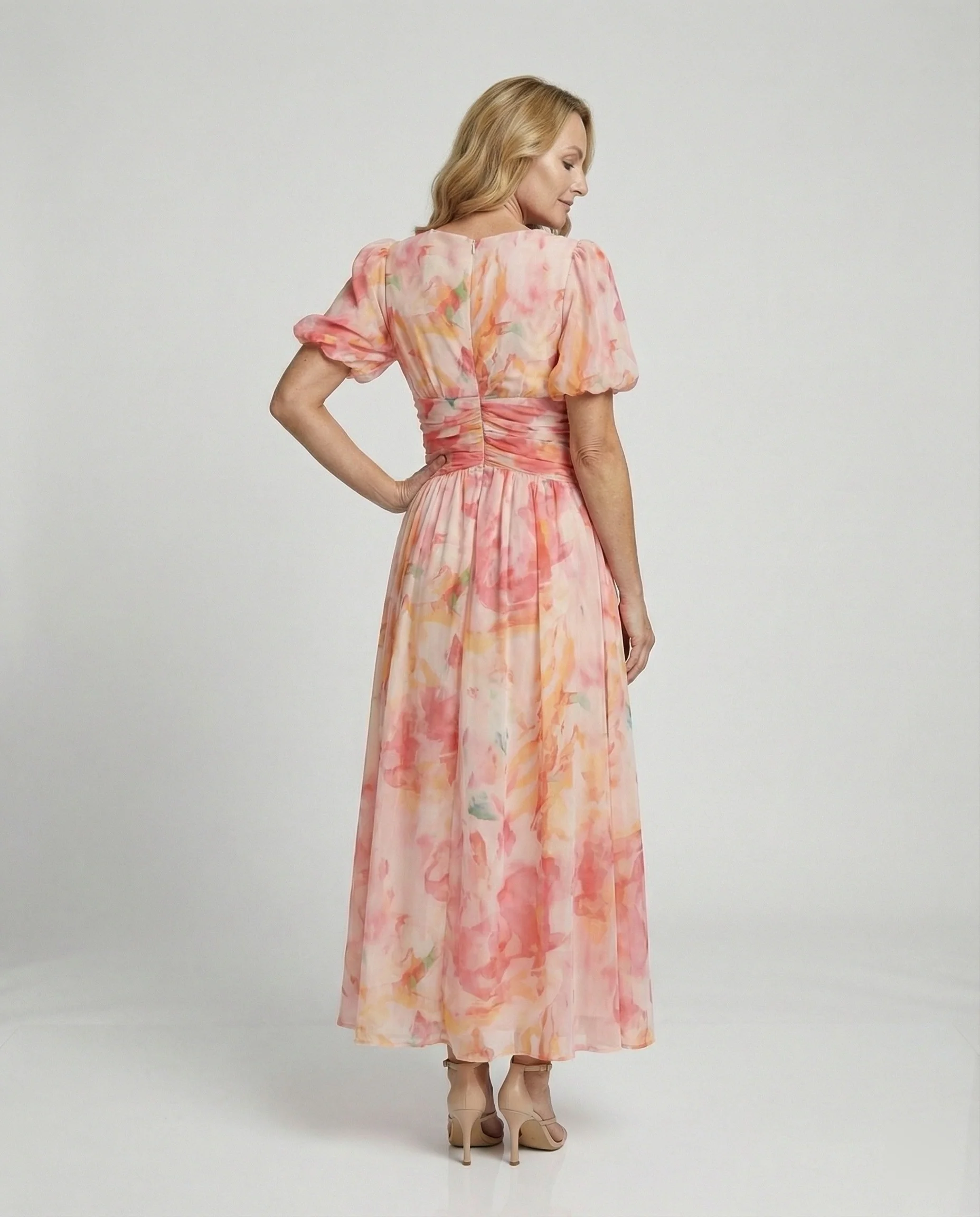 Damen Wickel-Maxikleid mit Puffärmeln - Image 2