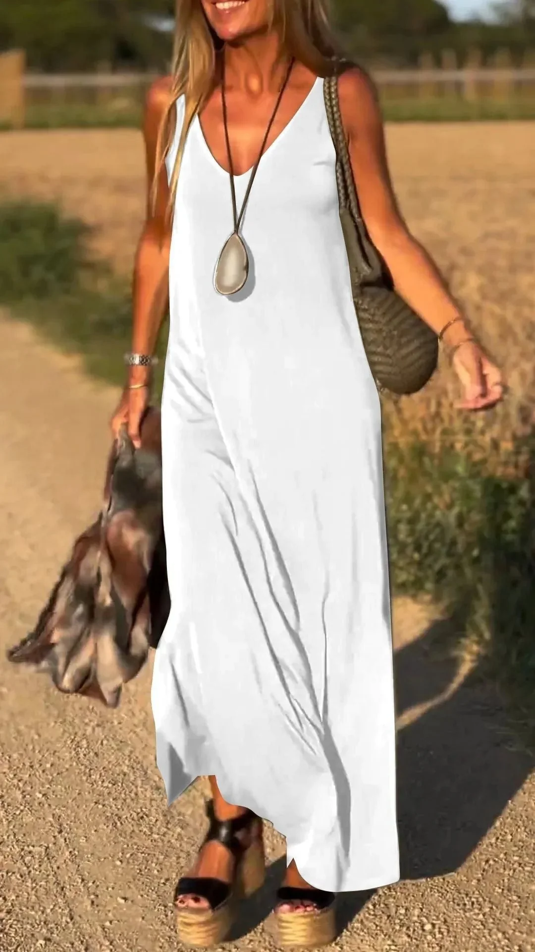 Damen Maxikleid mit Eleganter V-Form und Qualitativ Hochwertigem Obermaterial Heidi-Mode - Image 10