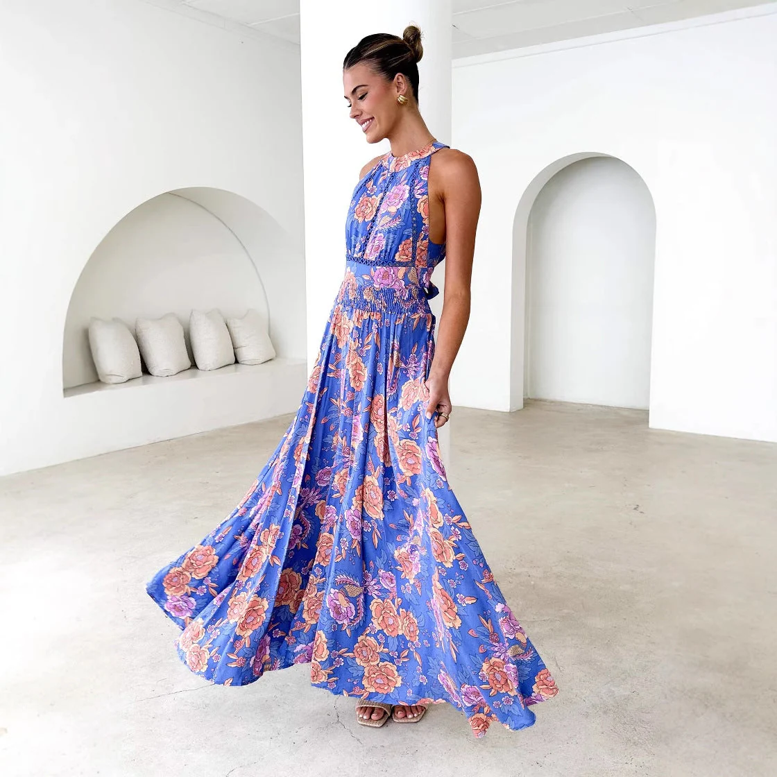 Damen Maxikleid mit Hochgeschlossenem Ausschnitt und Floralen Akzenten Heidi-Mode - Image 3