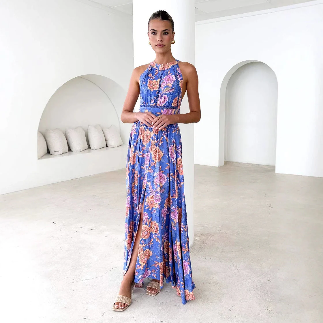 Damen Maxikleid mit Hochgeschlossenem Ausschnitt und Floralen Akzenten Heidi-Mode - Image 4