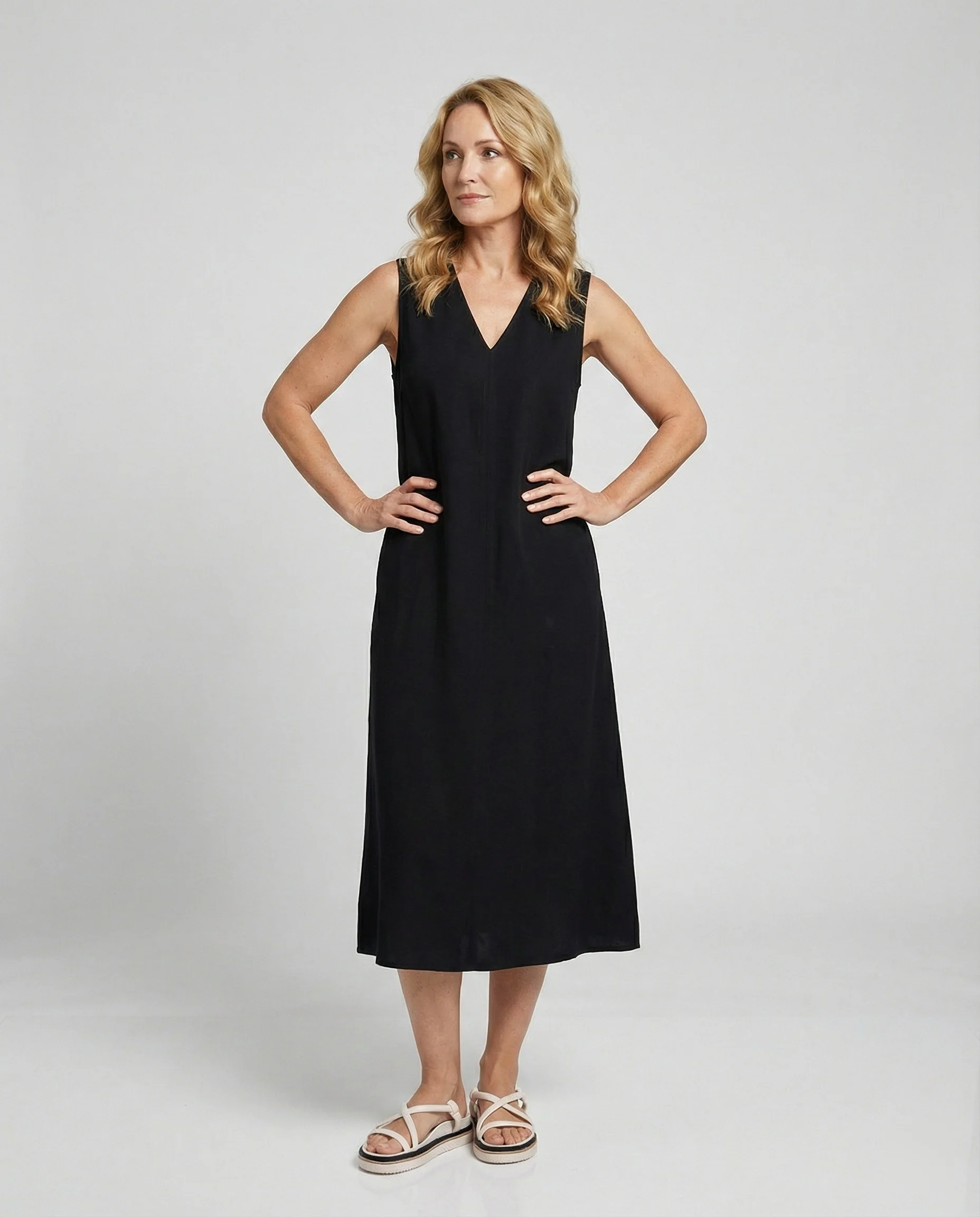 Damen Midi Kleid ärmellos mit V-Ausschnitt – Schwarz A-Linie - Image 2