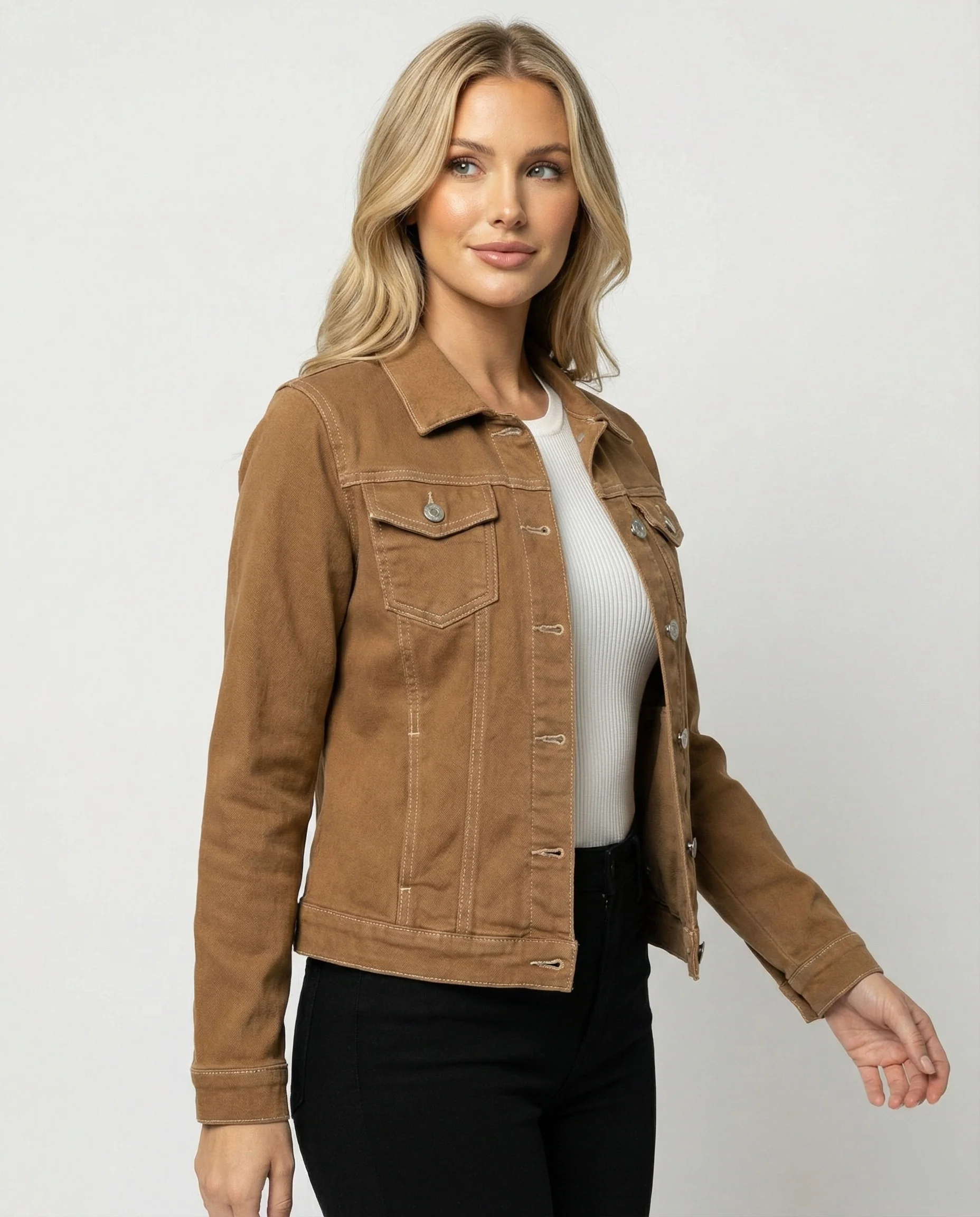 Damen Mode kurze klassische Jeansjacke mit aufgesetzten Brusttaschen und verkürztem Saum Heidi-Mode
