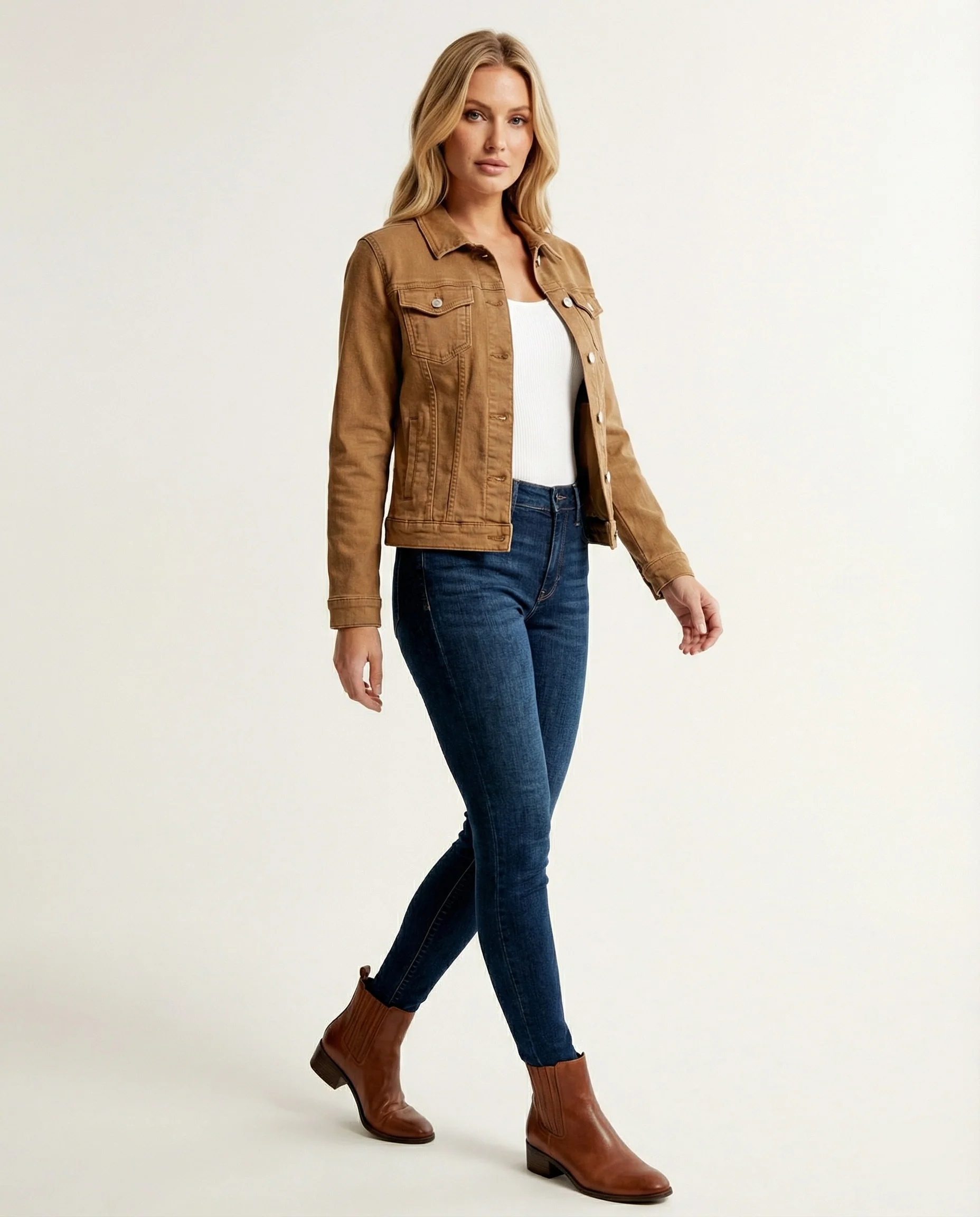 Damen Mode kurze klassische Jeansjacke mit aufgesetzten Brusttaschen und verkürztem Saum Heidi-Mode - Image 3