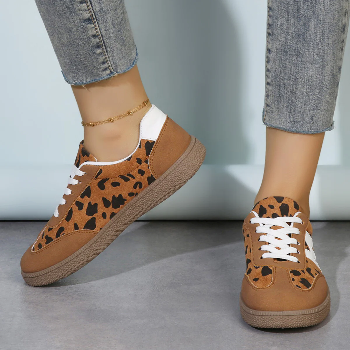 Damen Mode-Sneaker mit einzigartigem Leo-Design und rutschfester Sohle Heidi Mode - Image 2